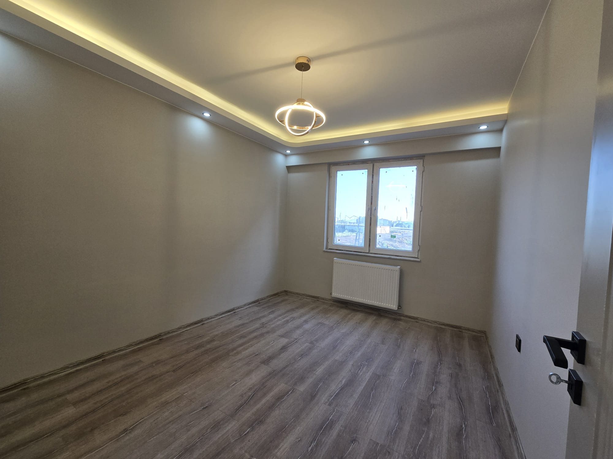 MABEL'DEN ŞÜKRÜPAŞA'DA SATILIK FIRSAT DAİRE